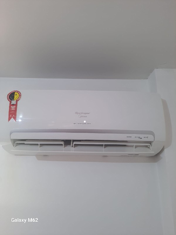 Ar condicionado Midea instalado