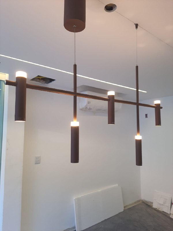 Instalação de luminária pendente