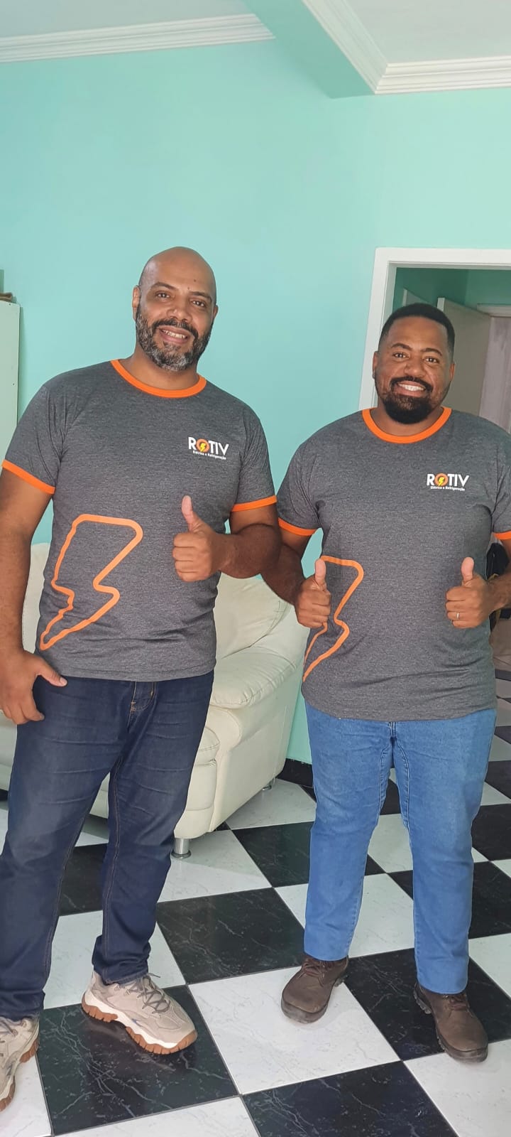 Equipe ROTIV Eletricistas